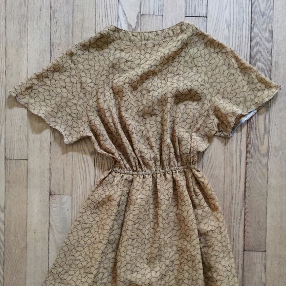 Last Chance: Mini Dress with Autumn Pattern - Picture 2 of 5